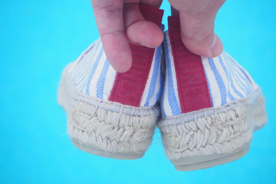 Photo how to protect shoes from moisture